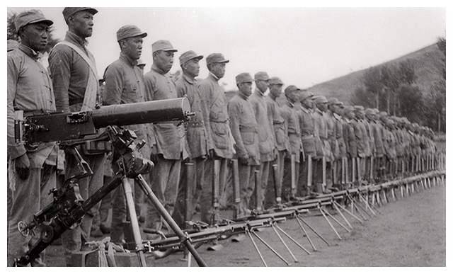 抗战时期普通士兵一个月能领多少块大洋？相当于现在多少人民币？
