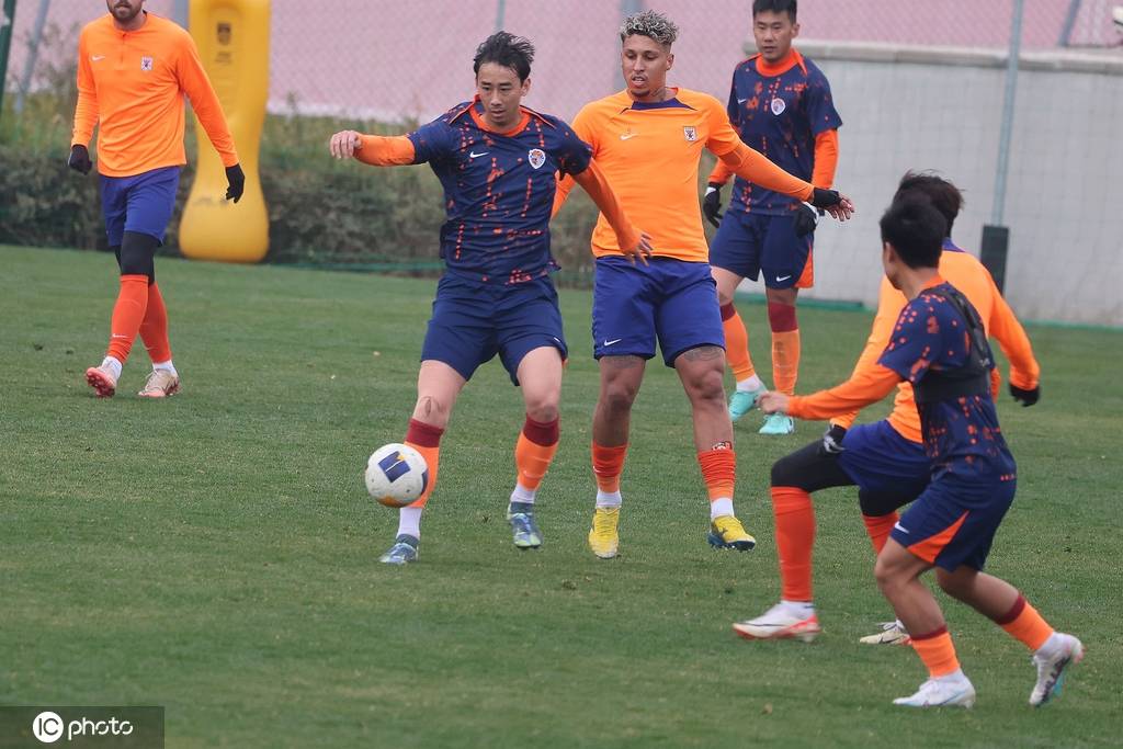 亚冠前瞻：中超三队PK积分榜前三 海港申花客战凶险