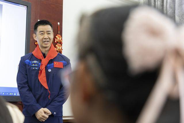 三度出征！洛阳航天英雄陈冬担任指令长